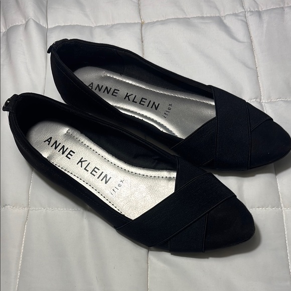 Anne Klein Oalise Black Flats Slip-On - Picture 1 of 9